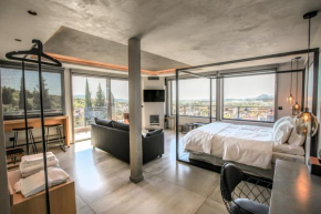 Meteora Heaven and Earth premium suites